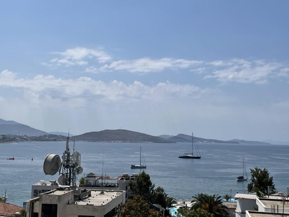 Seafront Apartment Sarandë Eksteriør billede