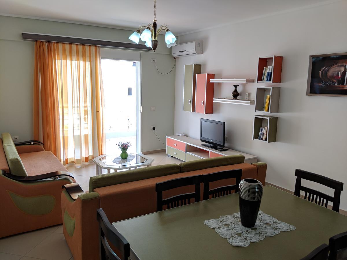 Seafront Apartment Sarandë Eksteriør billede